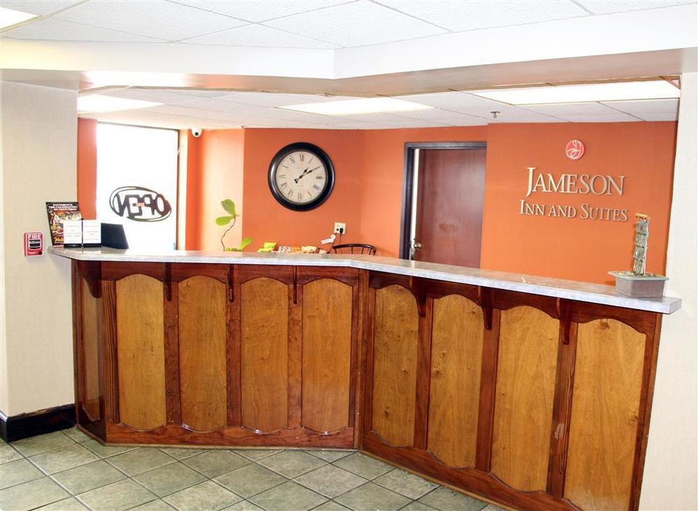 Haven Inn & Suites Дълут Интериор снимка