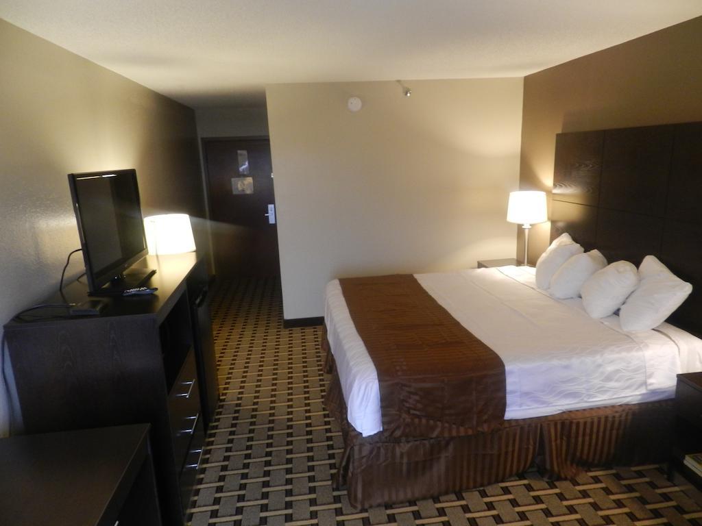Haven Inn & Suites Дълут Стая снимка