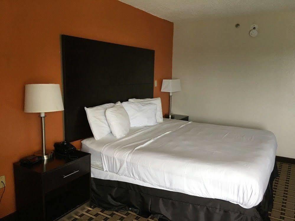 Haven Inn & Suites Дълут Екстериор снимка